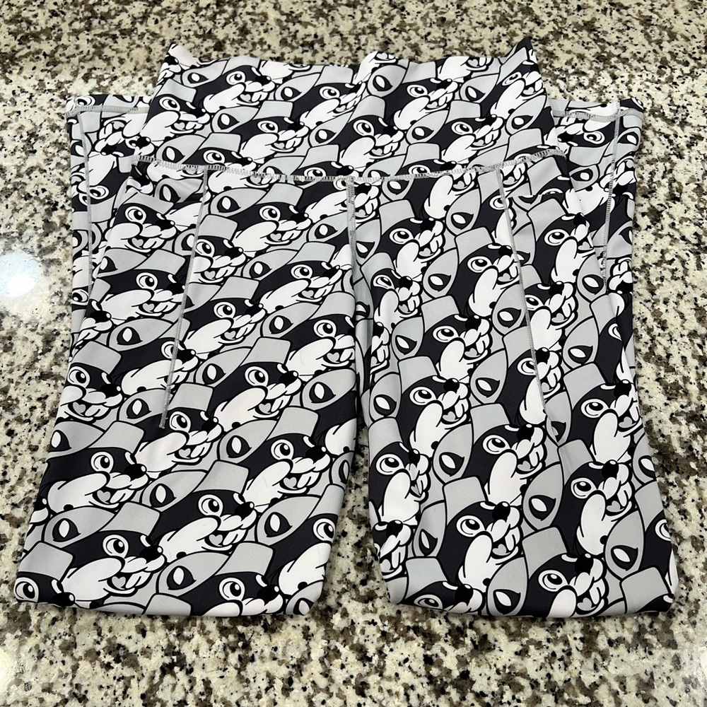 Buc-ee’s women’s leggings with pockets